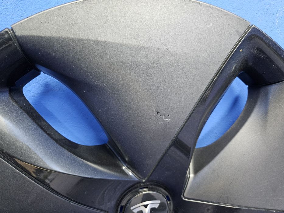 KOŁPAK szary 18" TESLA oryginał dekielek