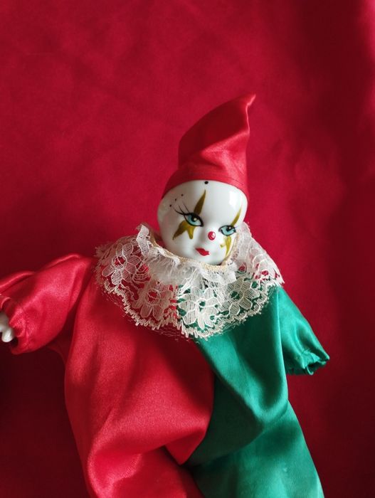 Decoração vintage com porcelana