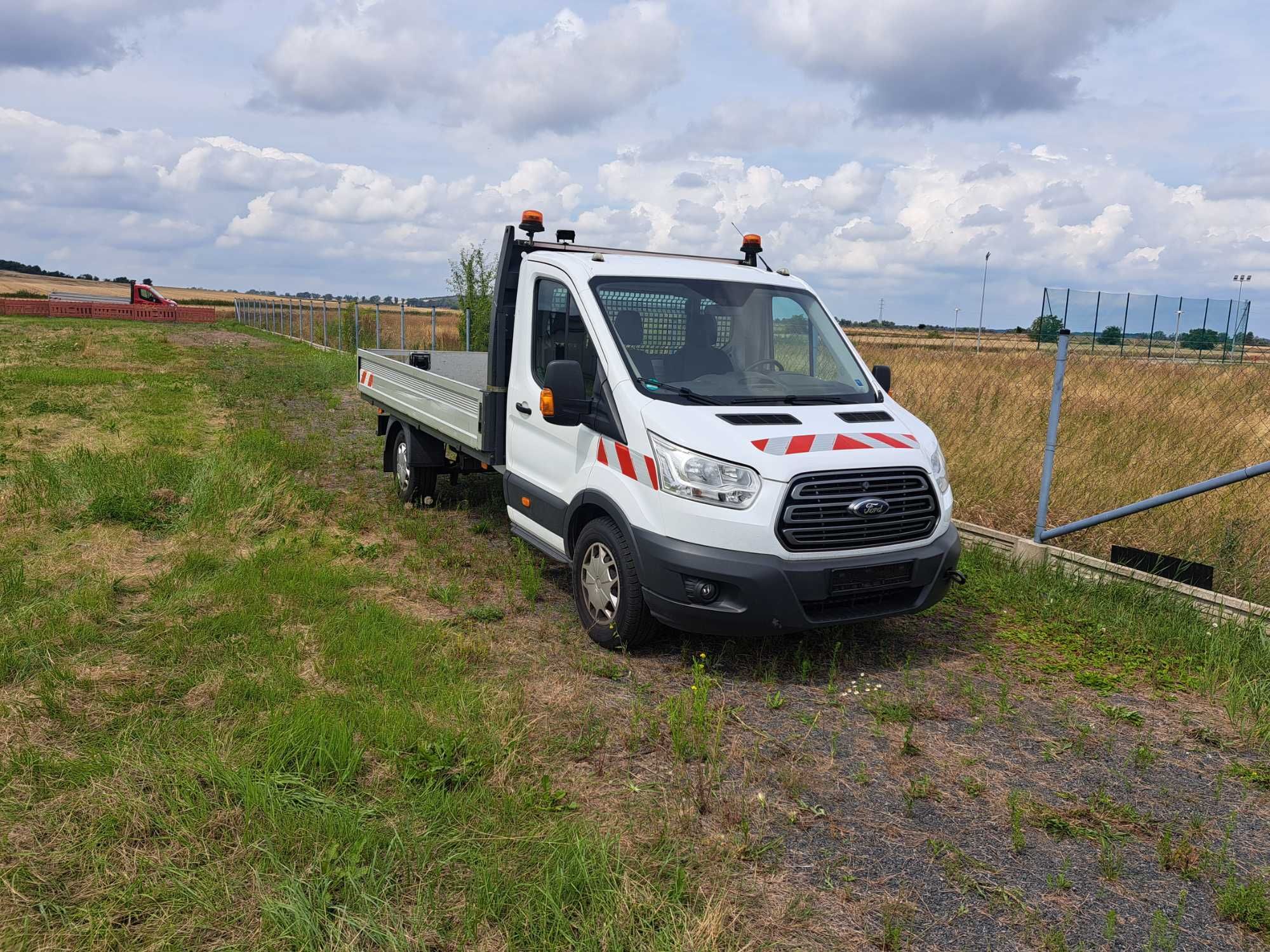 Ford Transit doka