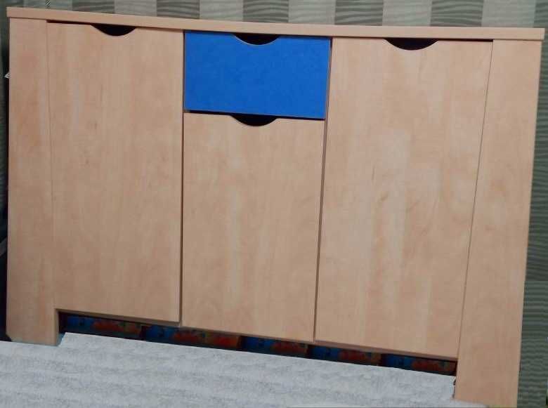 Комплект меблів для дитячої кімнати