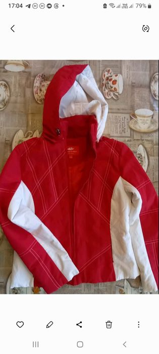 Курточка женская