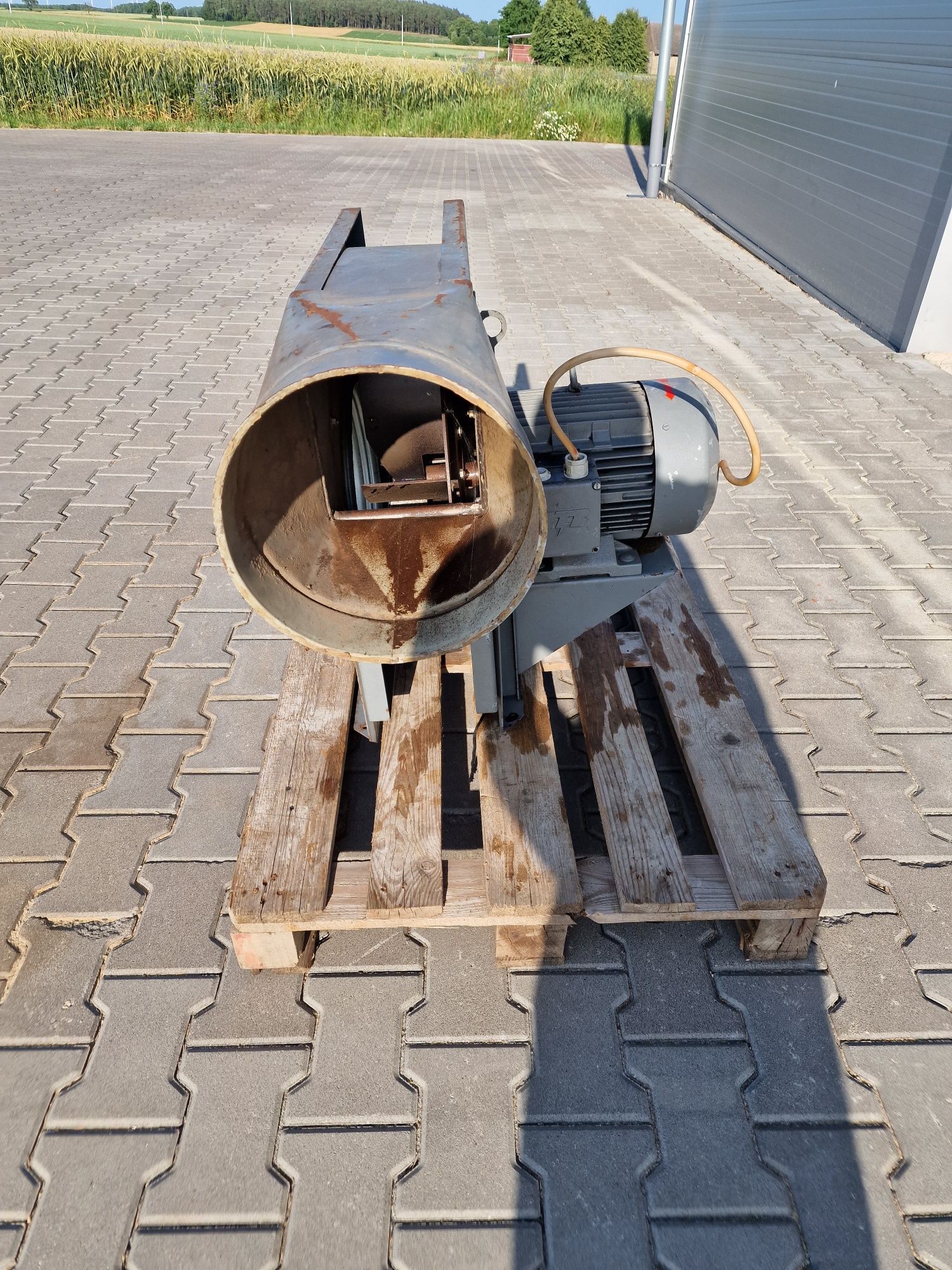Wentylator do trocin Schuko S300 5.5kw odciąg dmuchawa Polytechnik