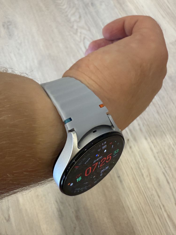 Смарт-годинник Samsung Galaxy Watch 7 44mm Silver