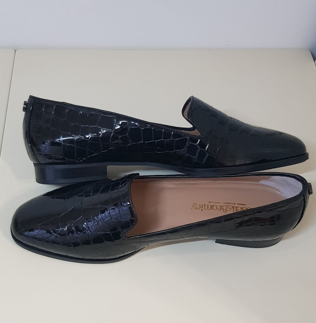 Лоферы Russell&Bromley Italy оригинал 40 размер слипоны мокасины туфли