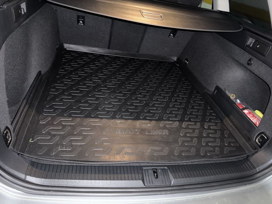 Tapete Mala Volkswagen Passat B8 variant