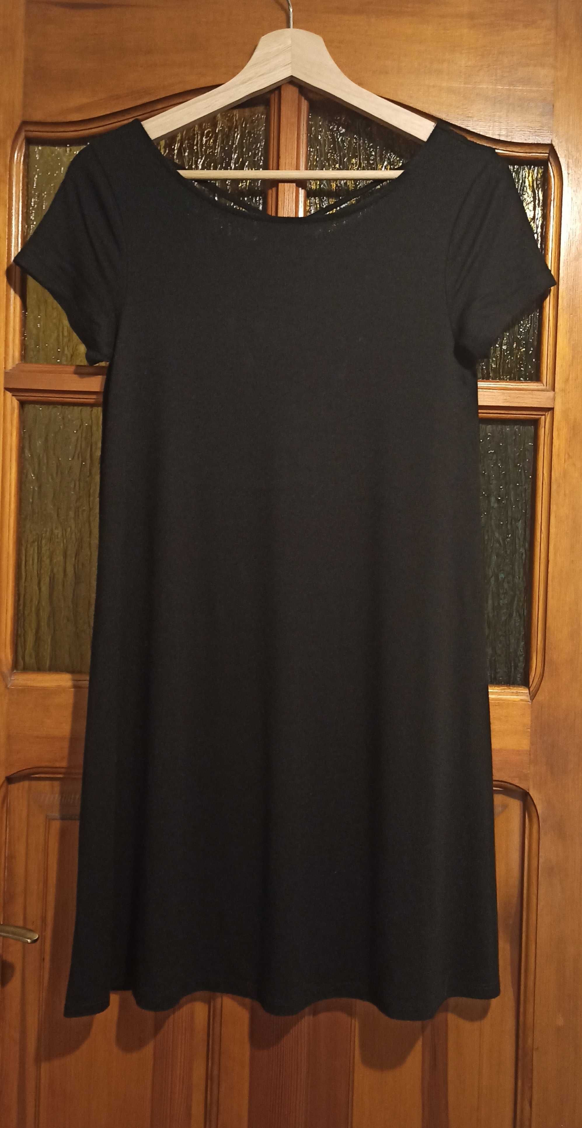 Sukienka marki Pull&Bear rozm. S/M