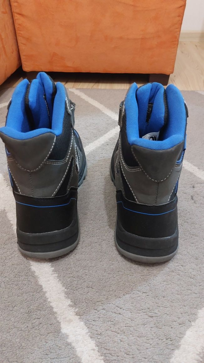 Buty zimowe Fila (śniegowce) r. 41