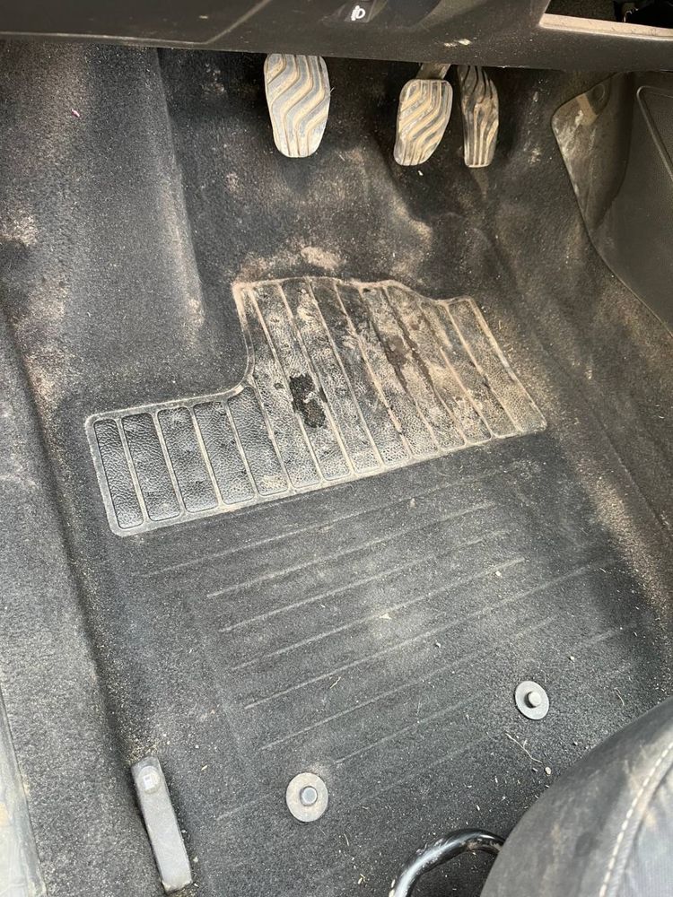 Хімчистка авто Полтава
