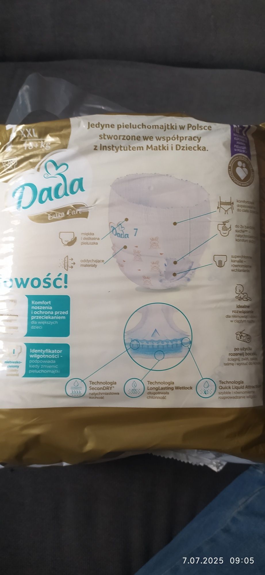 4 x pieluchomajtki DADA rozmiar 7