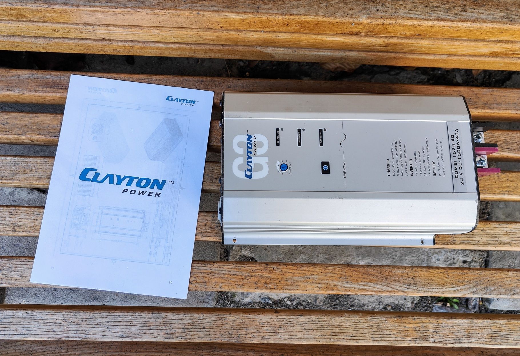 Інвертор гібридний 24v-220v-1500w-40А Clayton 3G Power 1524-40 EcoFlow