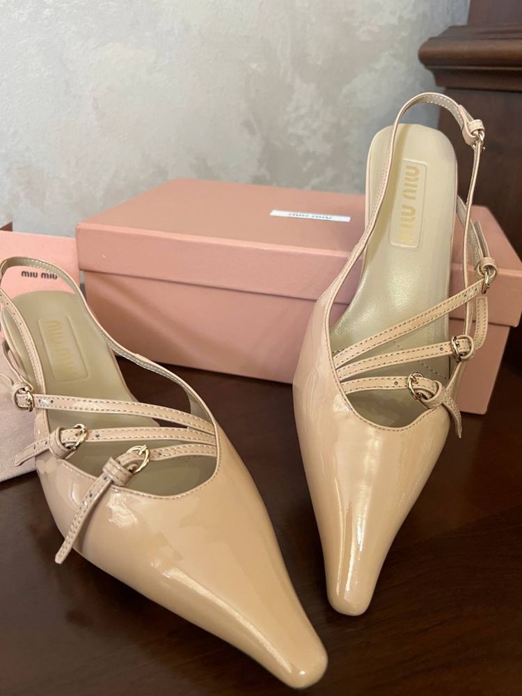 Туфлі Міу міу / Miu miu