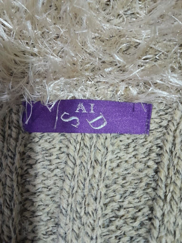 женский шерстянной кардиган