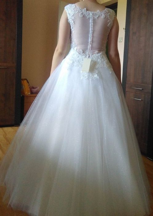 Suknia ślubna w stylu princessa