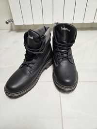 Черные ботинки в стиле Timberland 40р