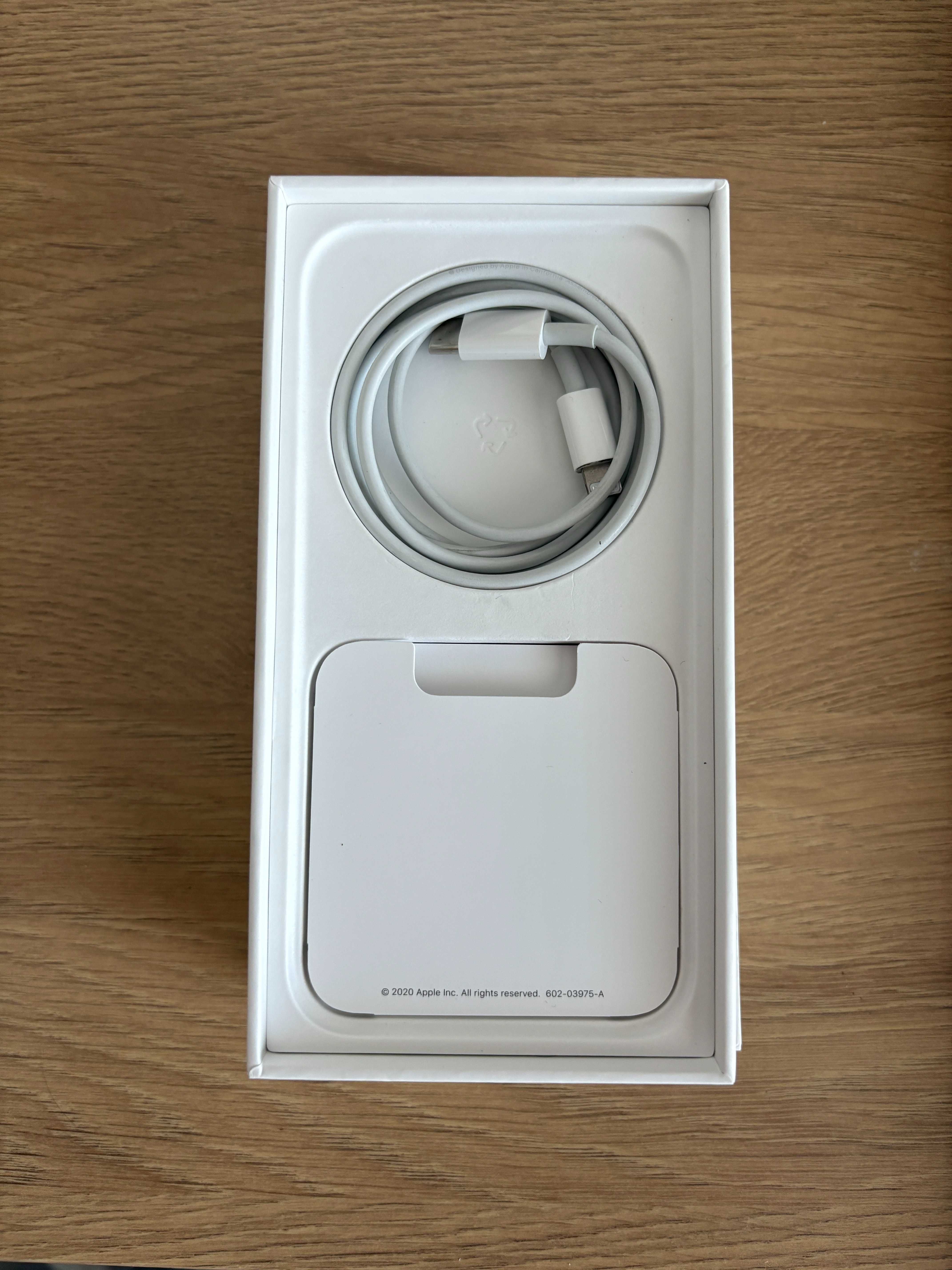 iPhone 12 64GB w idealnym stanie, jak NOWY