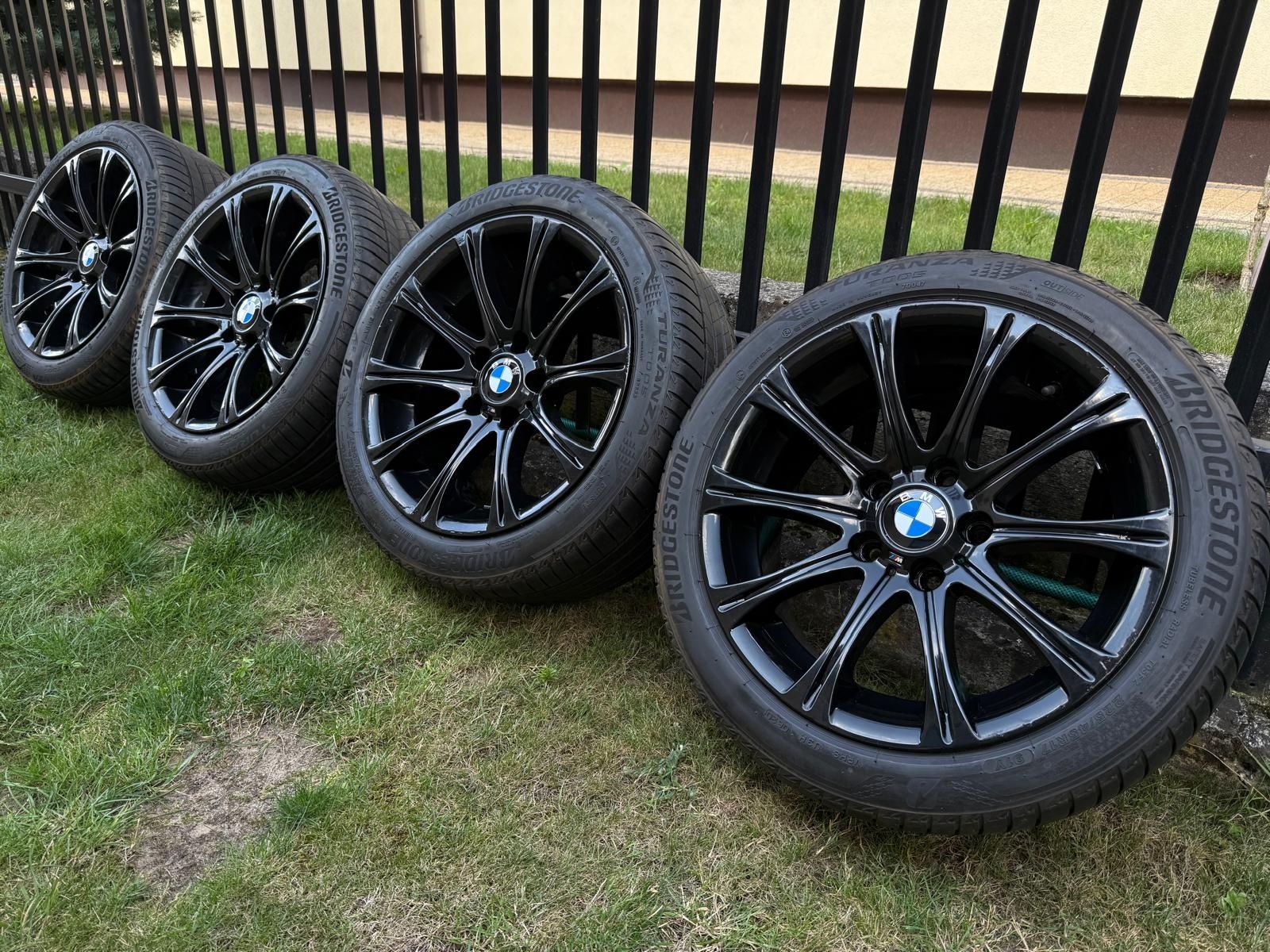 Koła BMW 5x120 17" M-pakiet Styling 166 Czarne Opony Lato Bridgestone