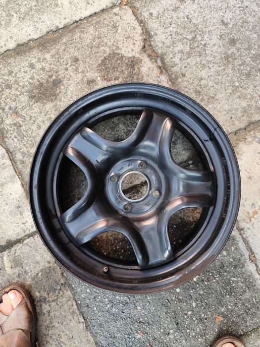 Felgi strukturalne stalowe do Renault Clio