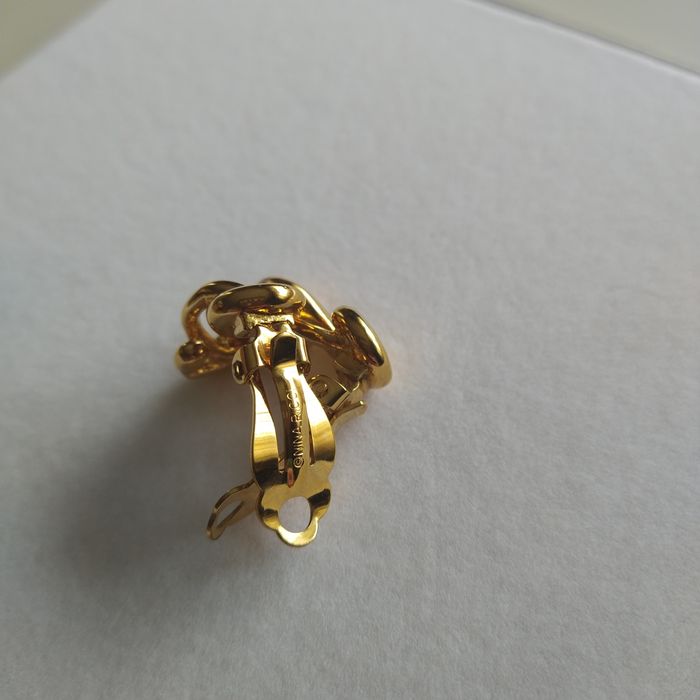 Brincos vintage Nina Ricci