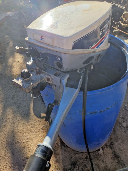 Evinrude 9.9 Silnik zaburtowy krótka stopa S