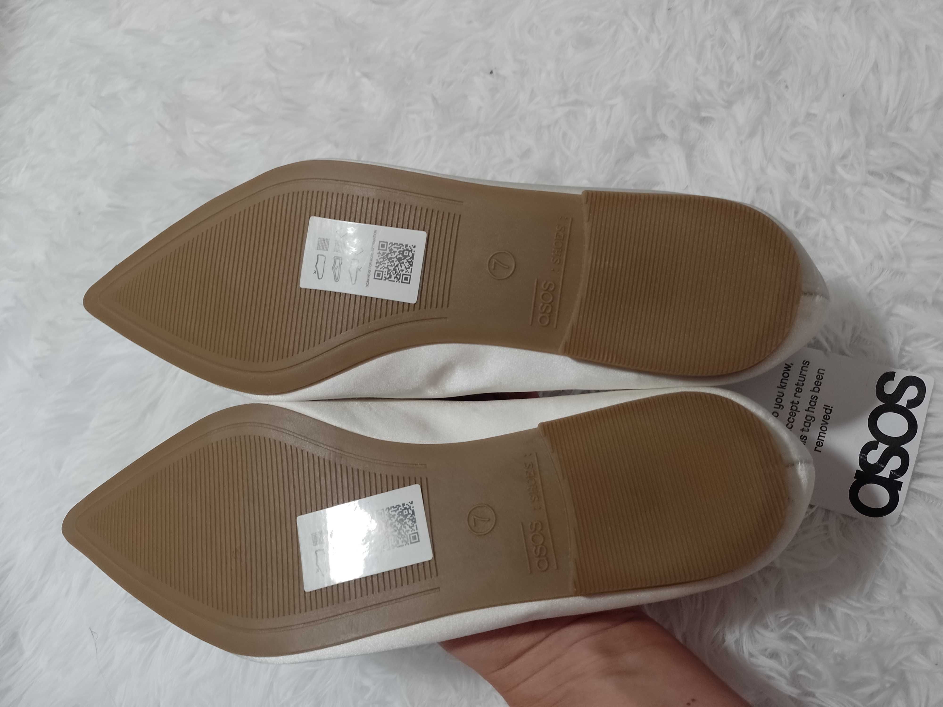 (40) ASOS Design/ Białe baleriny balerinki ślubne z Londynu, NOWE