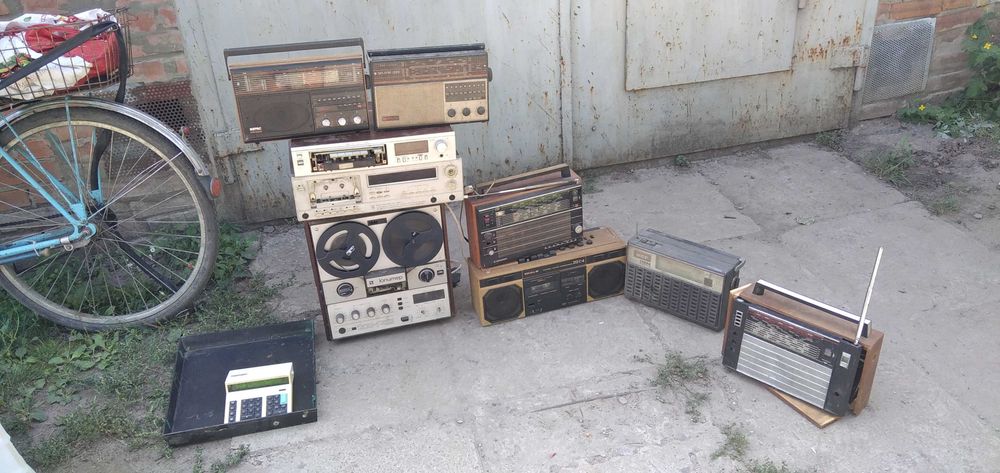 Магнитофон кассетный советский