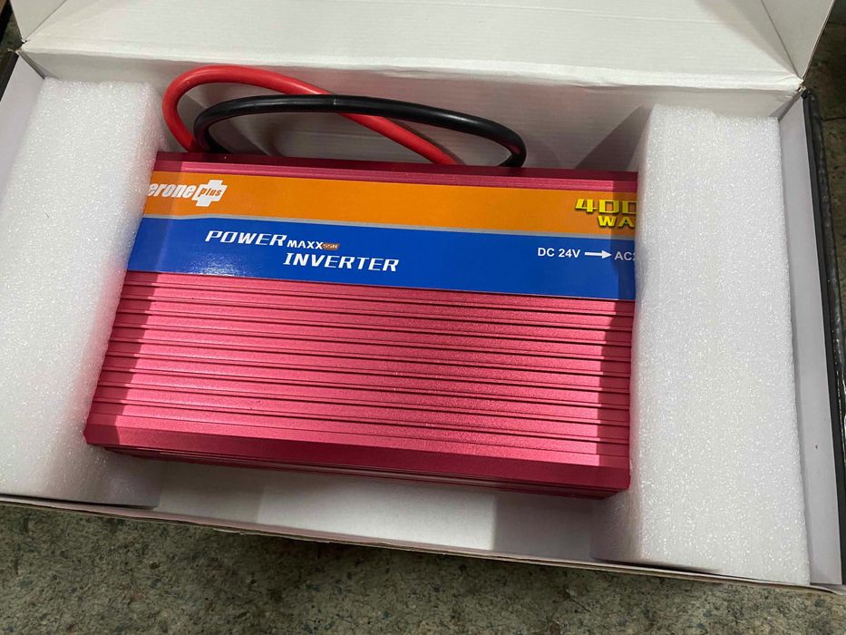 Інвертор Powerone maxx ssr 4000A 24v in 220v