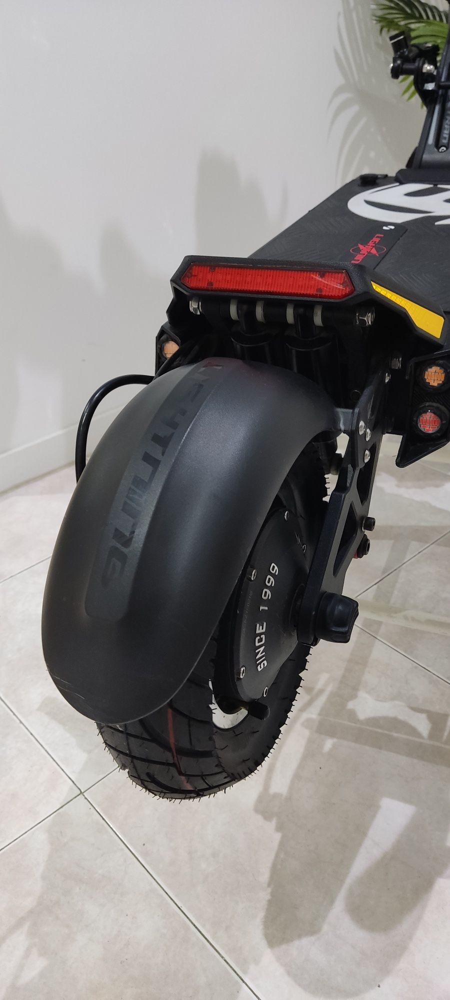 Bluetran Lightning 72v 5040W