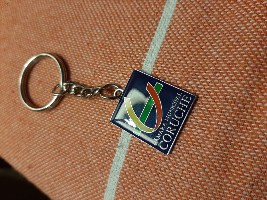 2 Portas chaves Câmara Municipal Coruche e Vila Real Santo Antonio.