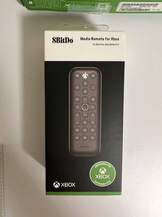 Xbox Series S (512GB SSD) з двома джойстиками