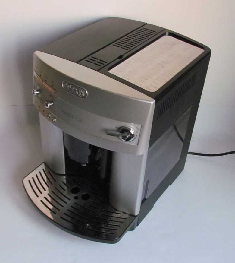 Ekspres do kawy DeLonghi Magnifica