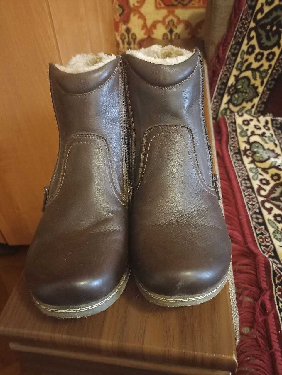 Чоботи  жіночі, прошиті, зима.