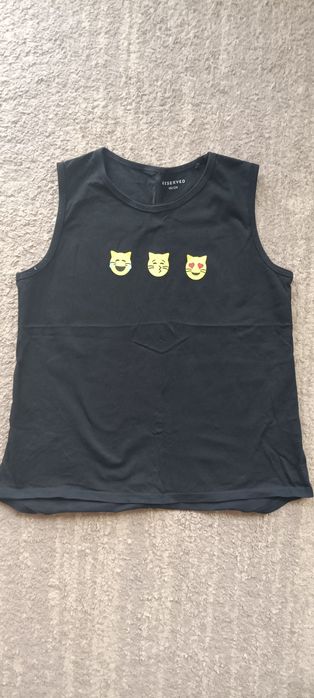 Czarny t-shirt na ramiączkach