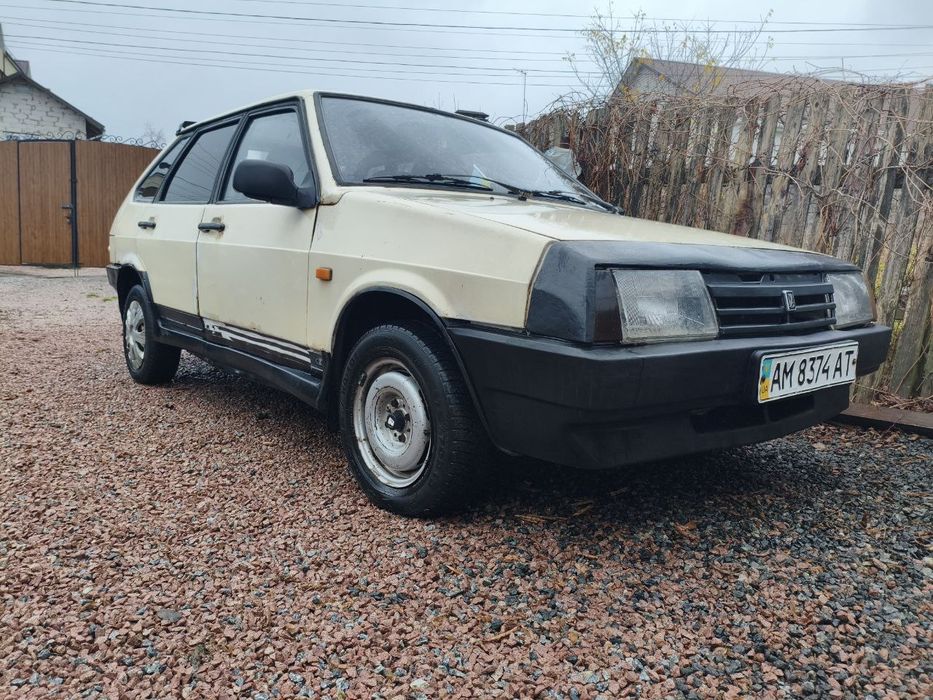 Продам ВАЗ 2109.