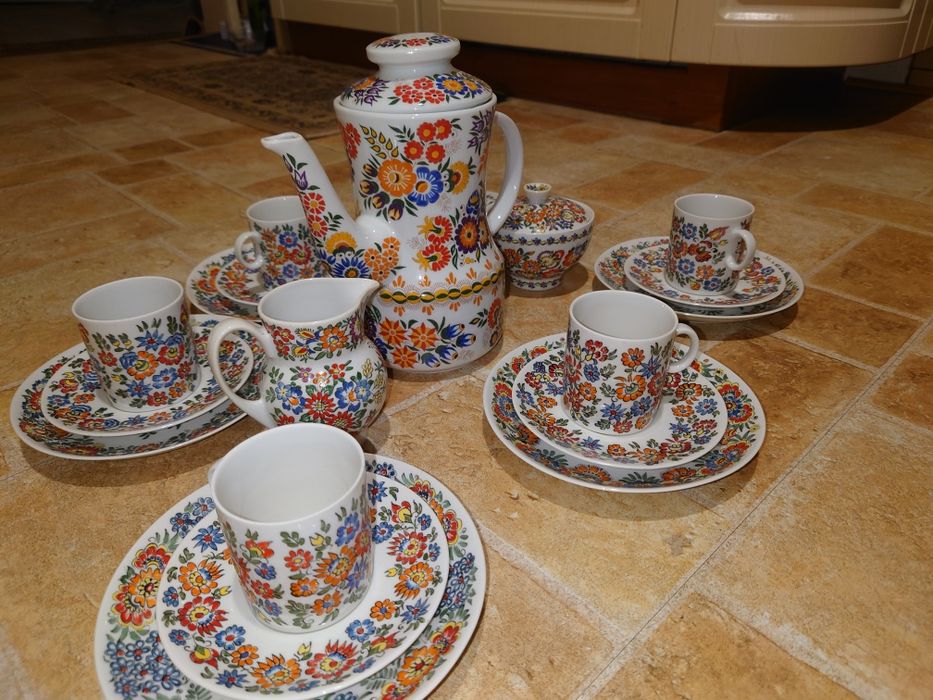 Porcelana cepelia 1977