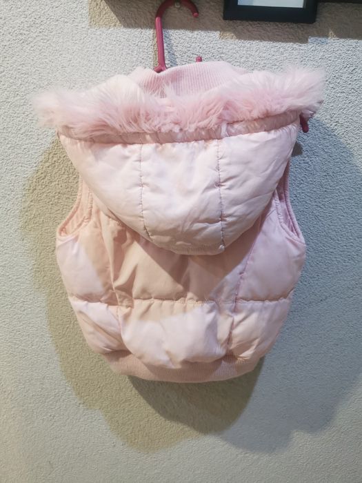 Bezrękawnik z kapturem ciepły gruby dla dziewczynki 116