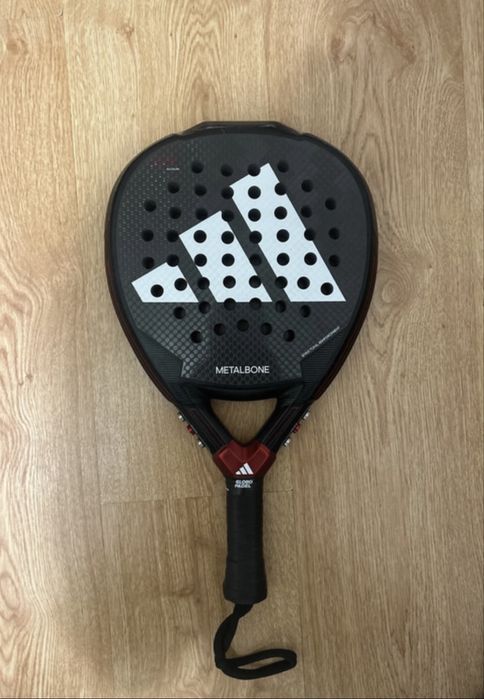 Adidas Metalbone 3.3 2024 nova