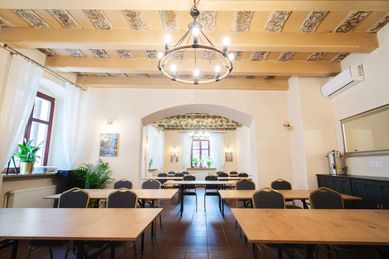 Sala Konferencyjna Szkolenia Bankiety KATEDRALNA LEGNICA