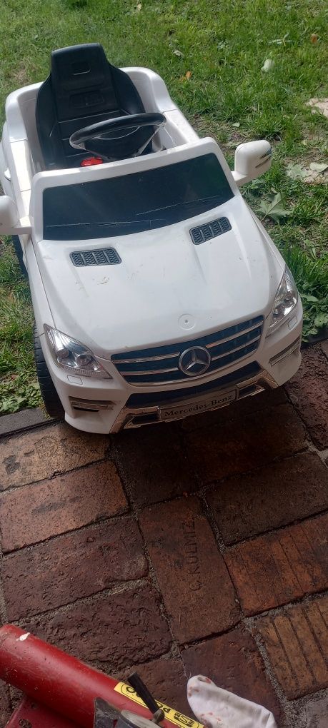 Mercedes Benz Ml 350 autko na akumulator