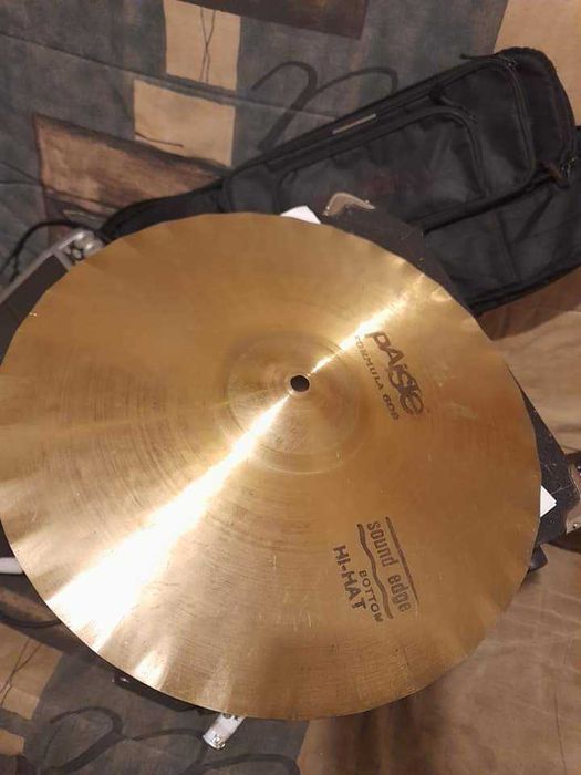 Paiste 602 HiHat SoundEdge 14" pękniety top/cały bottom