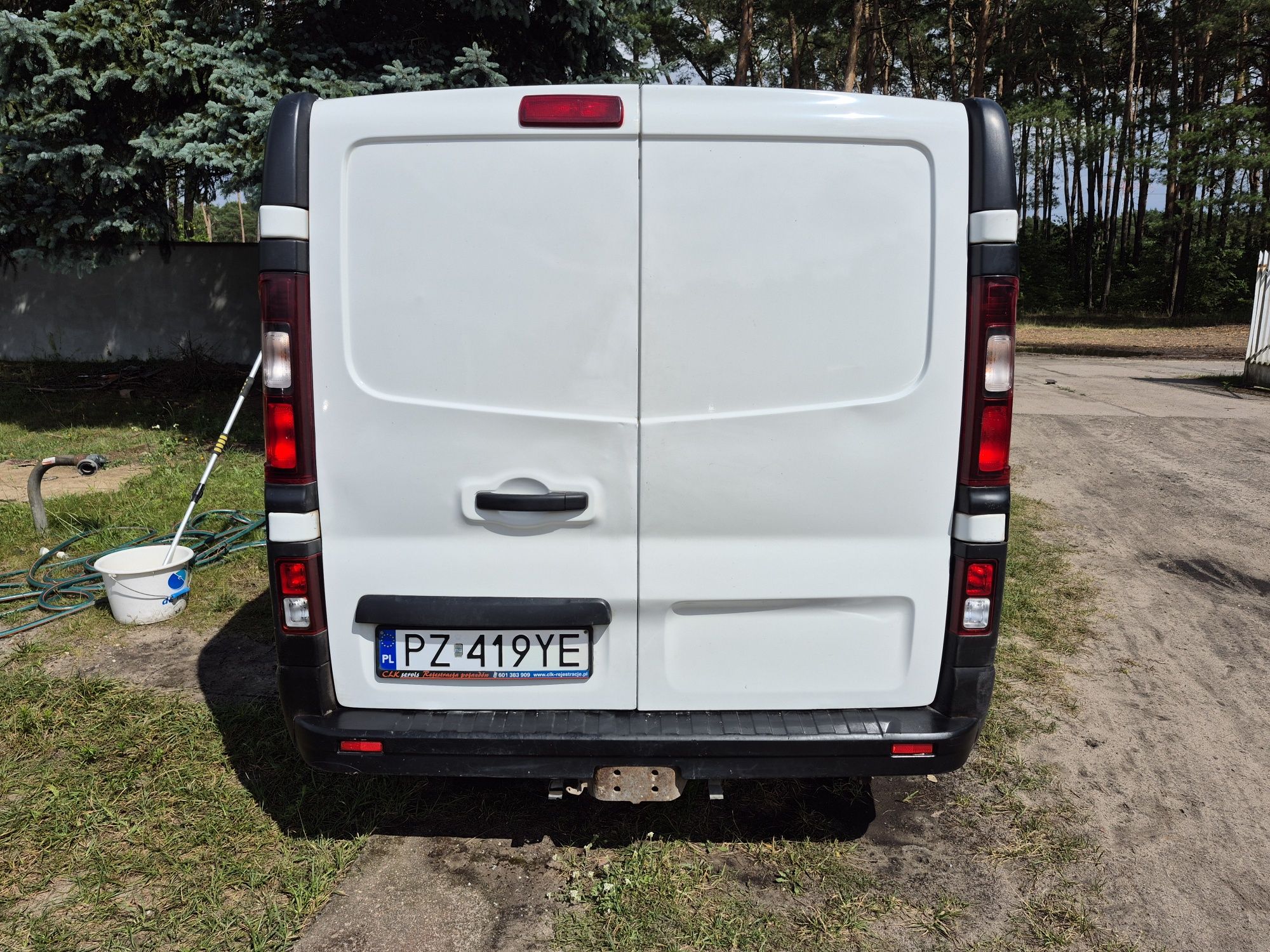 Renault trafic 1.6 2016r brygadówka