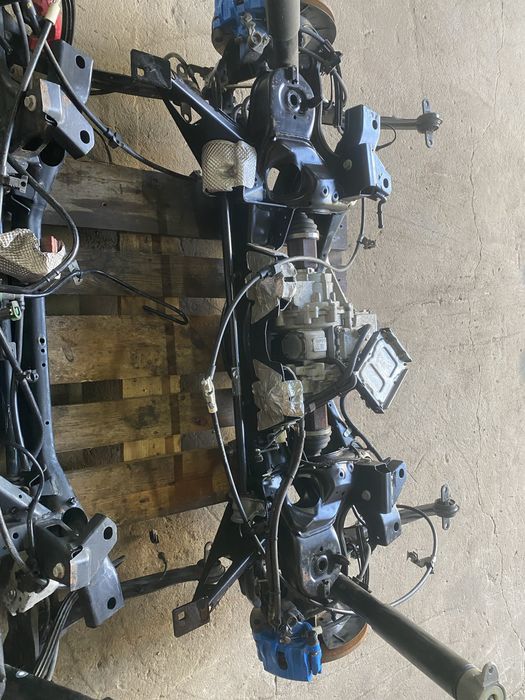 Kompletne zawieszenie tył ford focus mk3 rs .