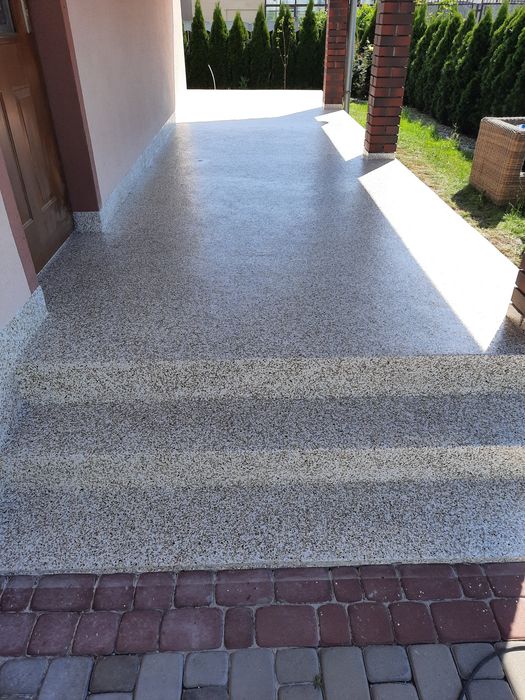 Hydroizolacje żywiczne na balkony i tarasy ,posadzki żywiczne .