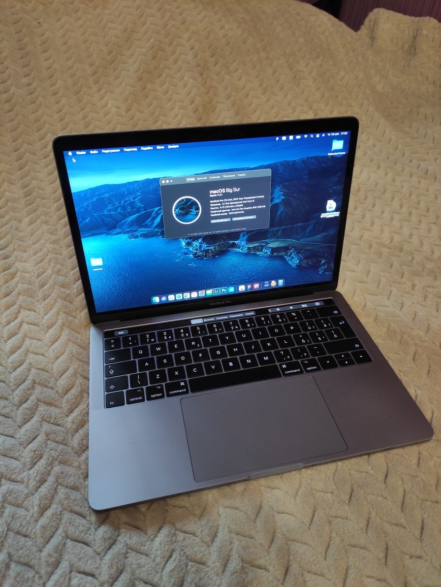 Apple MacBook Pro Space Grey Touchbar 4 thunderbolt