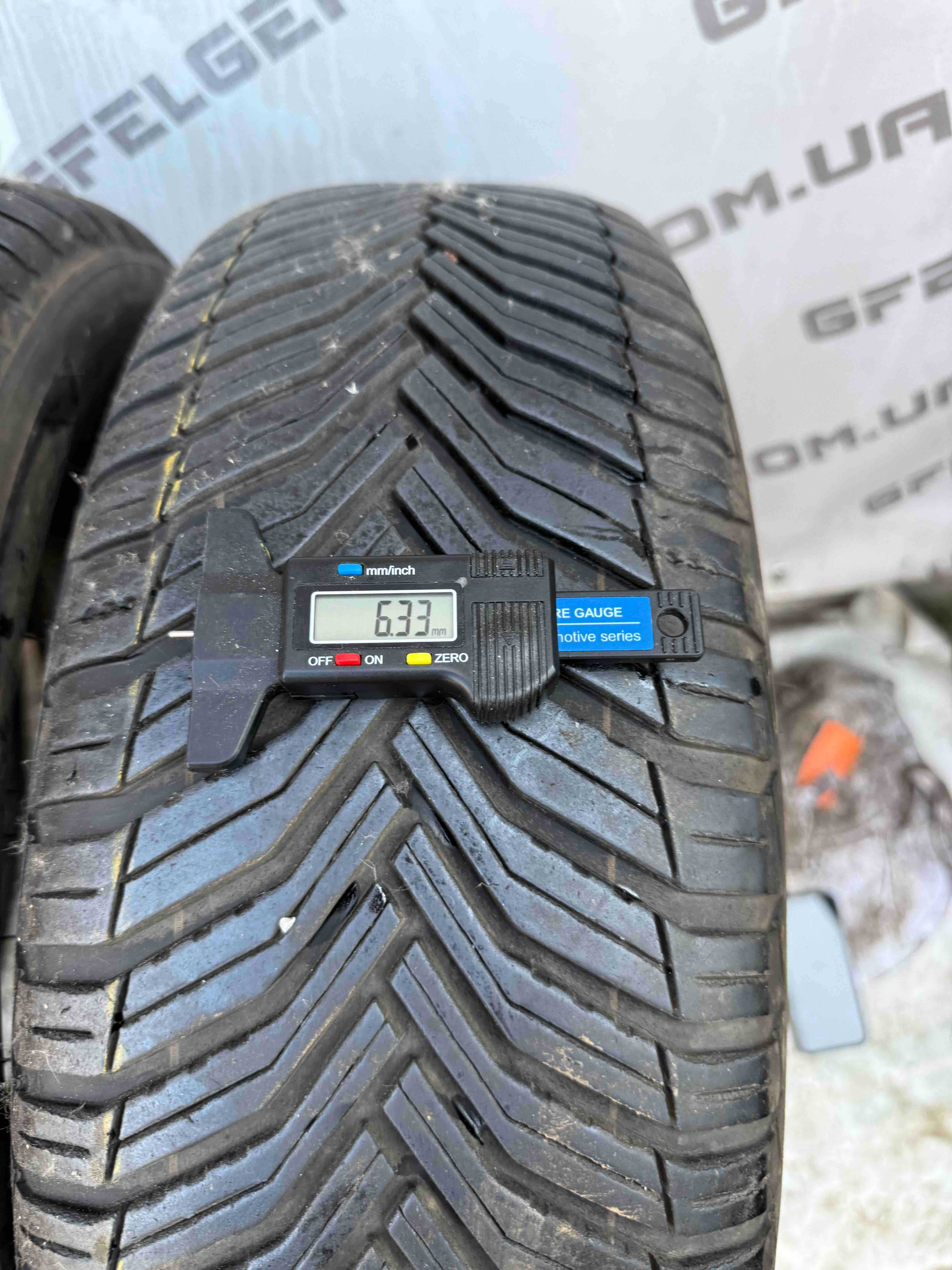 Пара шин  205 60 R 16 Michelin Cross Climate 2!G-FELGEN