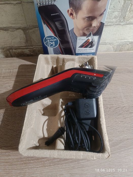 Машинка для стрижки Philips . Бритва braun. Бритва шиммер