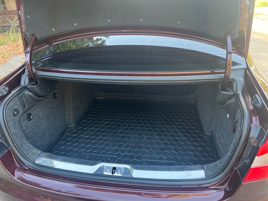 Skoda superb 2  1.8 tsi автомат