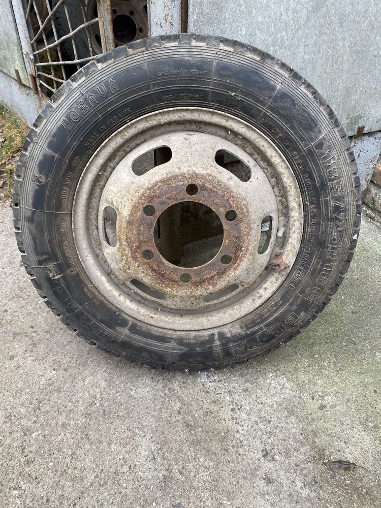 Продається гума з дісками на Газель 185/75R16 стан як нова ,