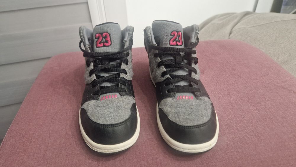 Buty damskie NIKE JORDAN 1 FLIGHT 4 PREM air force one r. 35