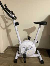 Rower magnetyczny ONE FITNESS RM8740 Biały