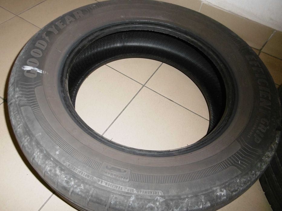 sprzedam 4 opony letnie Goodyear Efficientgrip  Performance używane